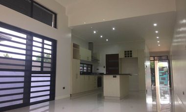 4 BEDROOMS HOUSE AND LOT FOR RENT IN SAN FERNANDO PAMPANGA