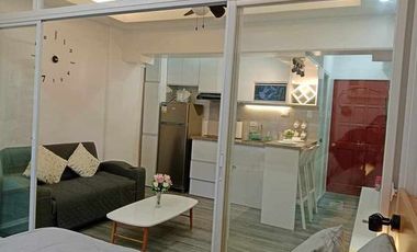 For Rent 1Bedroom Unit in Royal Oceancrest Mactan, Lapu-Lapu City