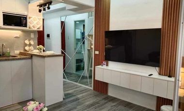 For Rent 1Bedroom Unit in Royal Oceancrest Mactan, Lapu-Lapu City