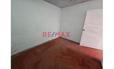 Casa Como Terreno De 160 M2 En Ancón