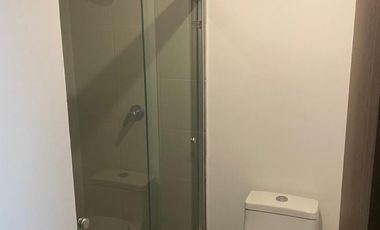 DEPARTAMENTO EN RENTA EN HACIENDA DEL PARQUE, 2 RECS, 2 BAÑOS, PRINCIPAL CON BAÑO Y VESTIDOR