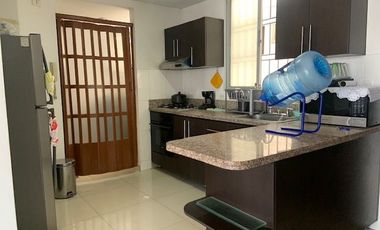 LINDO Y COMODO APARTAMENTO. EXCELENTE UBICACION