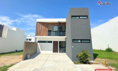 VENTA | CASA ALBERCA HABITACION PB FRACCIONAMIENTO LOMAS DEL DORADO BOCA DEL RIO