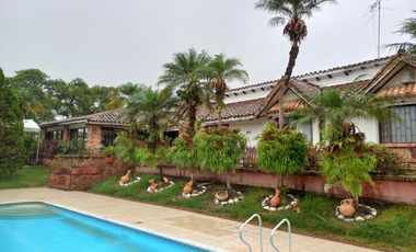 ESPECTACULAR FINCA EN VENTA