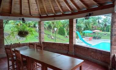 ESPECTACULAR FINCA EN VENTA