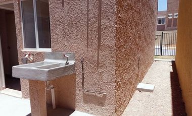 Casa Nueva al Sur de la Ciudad, Fraccionamiento con Amenidades.