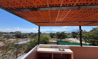 RESIDENCIA DE 1 NIVEL EN AJIJIC CHAPALA