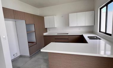 CASA EN RENTA EN ALTARES RESIDENCIAL EN SANTIAGO NUEVO LEON