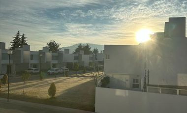 CASA EN RENTA BOSQUES DE ICA