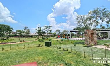 Casa de 3 recámaras en venta, en Privada Residencial con amenidades en Conkal, Yucatán - Entrega noviembre 2024