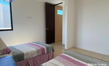 Casa de 3 recámaras en venta, en Privada Residencial con amenidades en Conkal, Yucatán - Entrega noviembre 2024