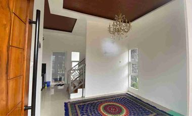 Jual Villa Pacet Mojokerto, 2 Lantai Exclusive Dekat Pemandian Air Panas Padusan