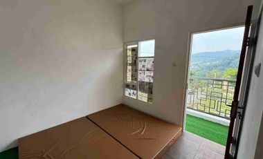 Jual Villa Pacet Mojokerto, 2 Lantai Exclusive Dekat Pemandian Air Panas Padusan