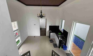 Jual Villa Pacet Mojokerto, 2 Lantai Exclusive Dekat Pemandian Air Panas Padusan