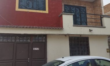 RENTA DE CASA DE 6 RECAMARAS ZONA SUR