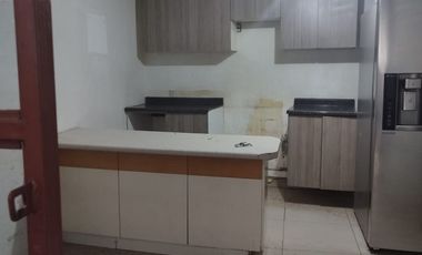 RENTA DE CASA DE 6 RECAMARAS ZONA SUR