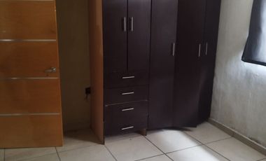 RENTA DE CASA DE 6 RECAMARAS ZONA SUR