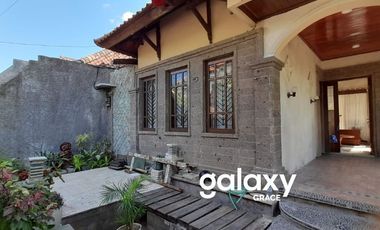DISEWAKAN RUMAH KEBO IWA PADANGSAMBIAN DENPASAR, BALI