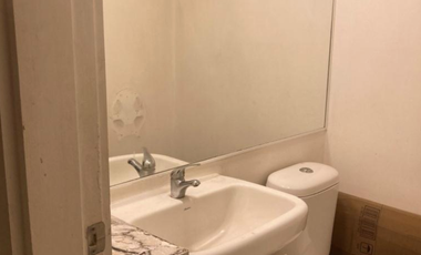 Depto con 5 oficinas en su interior , edificio   CCHC