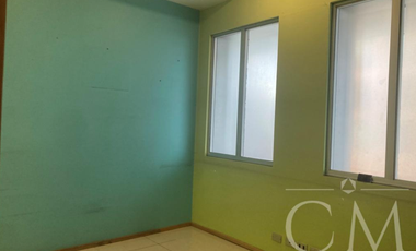Depto con 5 oficinas en su interior , edificio   CCHC