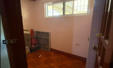 FORECLOSED House & Lot for Sale in FAMILY VILLE SUBDIVISION Lubao Pampanga