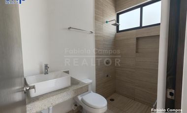 Casa en venta de 1 piso y 3 recámaras en Cholul Mérida - Preventa abril 2025