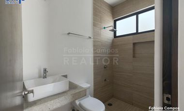 Casa en venta de 1 piso y 3 recámaras en Cholul Mérida - Preventa abril 2025