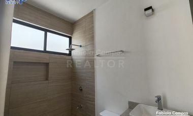 Casa en venta de 1 piso y 3 recámaras en Cholul Mérida - Preventa abril 2025