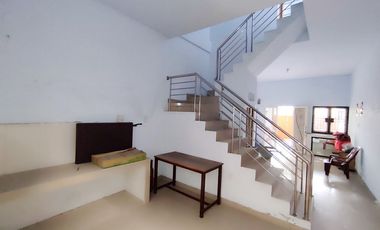Dijual Rumah 3 Lantai Jl. Purwosari Gang Saroha, Pulo Brayan Bengkel, Medan
