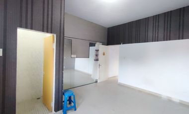 Dijual Rumah 3 Lantai Jl. Purwosari Gang Saroha, Pulo Brayan Bengkel, Medan