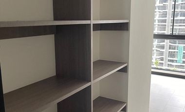 Venta exclusivo Dpto en pleno Centro Financiero en San Isidro