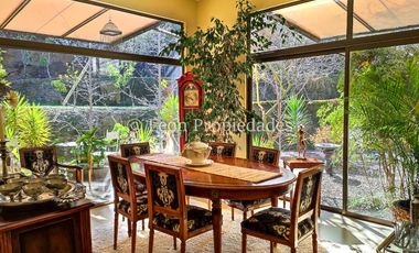 Leon Propiedades vende hermosa casa en Fundo Monterrey, Curacaví.