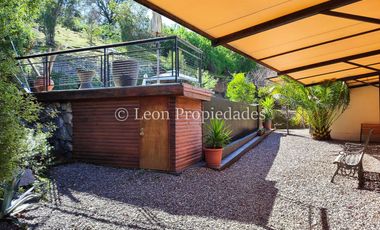 Leon Propiedades vende hermosa casa en Fundo Monterrey, Curacaví.