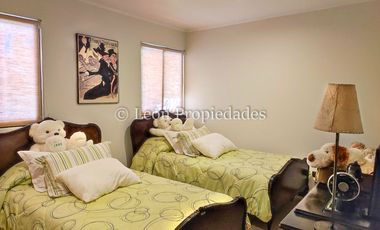 Leon Propiedades vende hermosa casa en Fundo Monterrey, Curacaví.