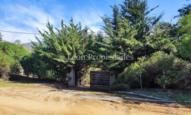 Leon Propiedades vende hermosa casa en Fundo Monterrey, Curacaví.