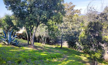 Leon Propiedades vende hermosa casa en Fundo Monterrey, Curacaví.