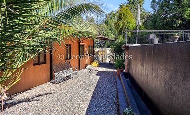 Leon Propiedades vende hermosa casa en Fundo Monterrey, Curacaví.