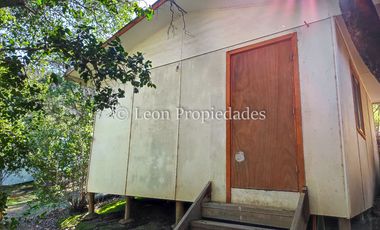 Leon Propiedades vende hermosa casa en Fundo Monterrey, Curacaví.