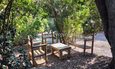 Leon Propiedades vende hermosa casa en Fundo Monterrey, Curacaví.