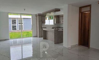 CASA EN VENTA 4 dormitorios con baño propio cada uno, dormitorio en planta baja. Por estrenar con acabados de lujo. Independiente 4 dormitorios con ba