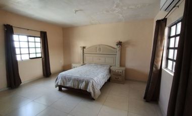 Casa en Venta en Salinas Victoria con alberca techada