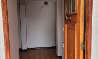 V 1584-C-LR-Vendo Casa en La Florida