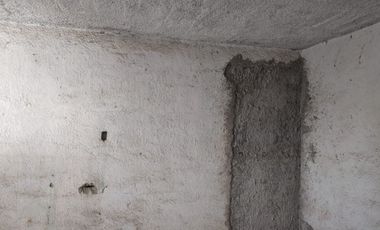 CASA EN OBRA NEGRA CON LOCAL Y EXCEDENTE DE TERRENO EN TEOLOYUCAN