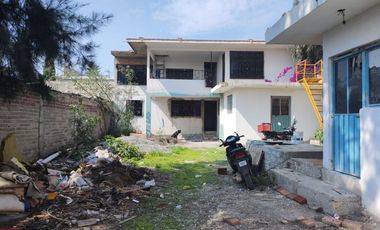 CASA EN OBRA NEGRA CON LOCAL Y EXCEDENTE DE TERRENO EN TEOLOYUCAN