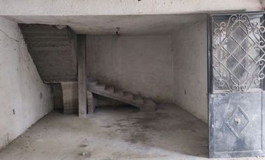 CASA EN OBRA NEGRA CON LOCAL Y EXCEDENTE DE TERRENO EN TEOLOYUCAN