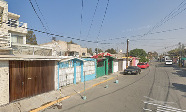 -Casa en Remate Bancario-Villa de las Flores, San Francisco Coacalco, Méx.