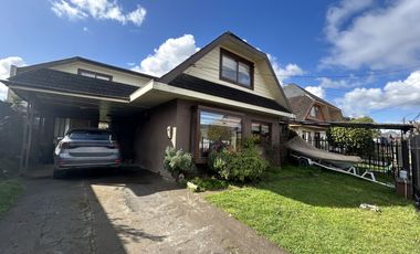SE VENDE HERMOSA CASA SECTOR ORIENTE DE OSORNO 5D, 4B