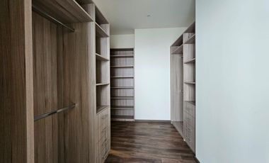 DEPARTAMENTO EN VENTA EN ISOLA, BOSQUE REAL