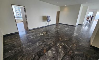 DEPARTAMENTO EN VENTA EN ISOLA, BOSQUE REAL