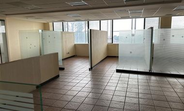 RENTA DE OFICINAS EN LOMAS VERDES A $300.00 M2, NAUCALPAN DE JUAREZ, ESTADO DE MEXICO.
